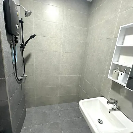 Neu Suites By Serenity Vacation Homes Junior Suite Kuala Lumpur Exterior photo
