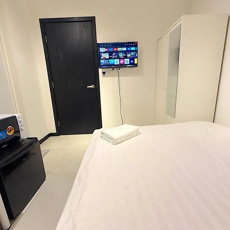 Neu Suites By Serenity Vacation Homes Junior Suite Kuala Lumpur Exterior photo