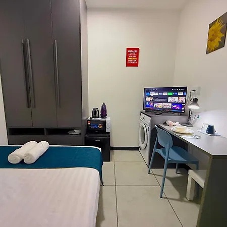 Neu Suites By Serenity Vacation Homes Junior Suite Kuala Lumpur Exterior photo